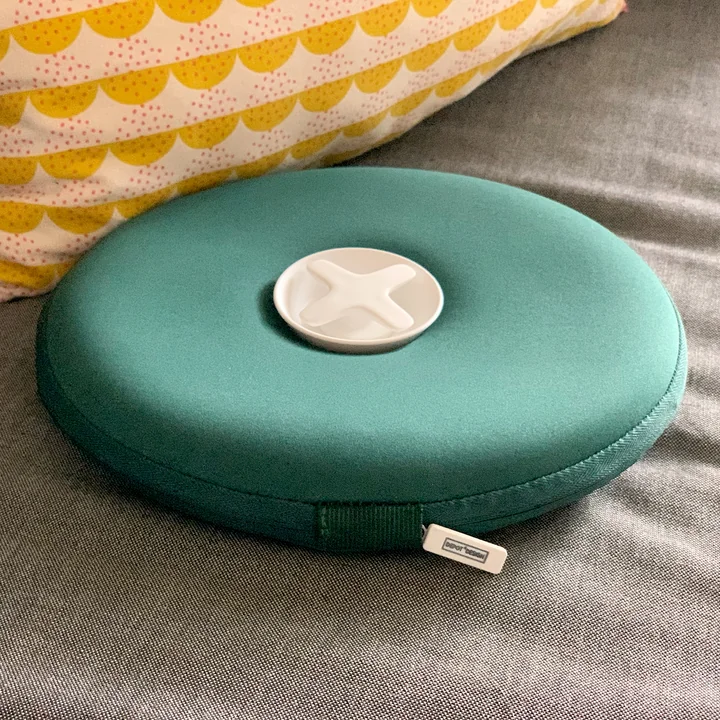 Pill Hot water bottle from Authentics in dark green