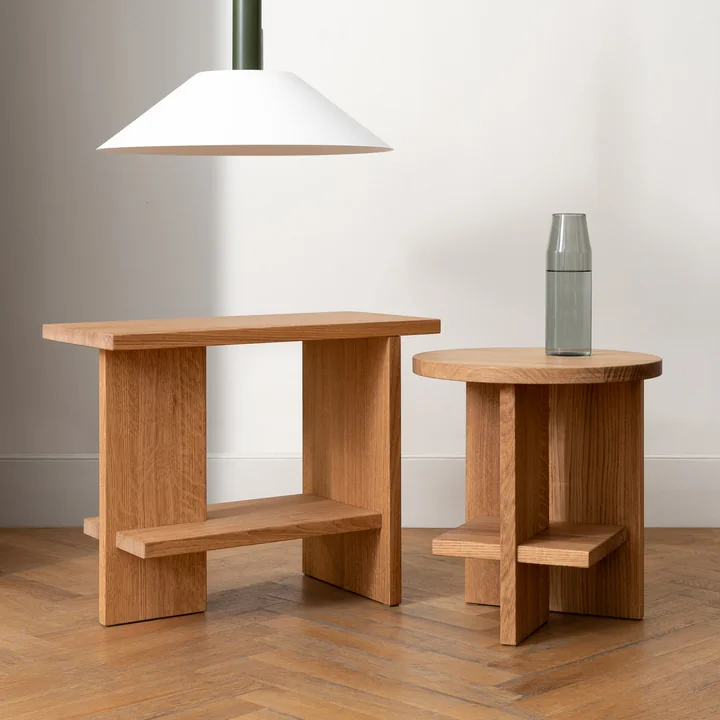 Tee Side table round and rectangular from NINE
