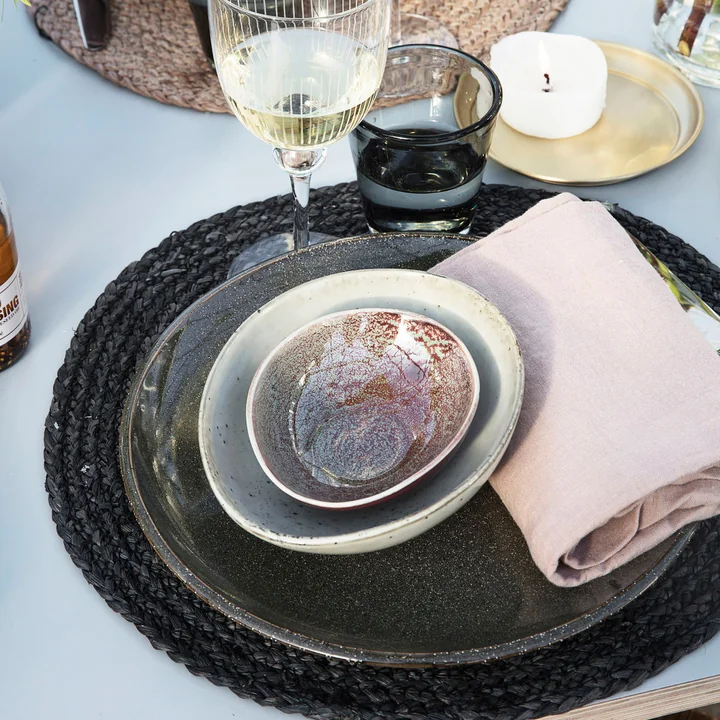 Lake Earthenware plate from House Doctor in color green