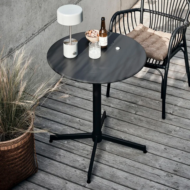 Helo Bistro table Outdoor from House Doctor in color black