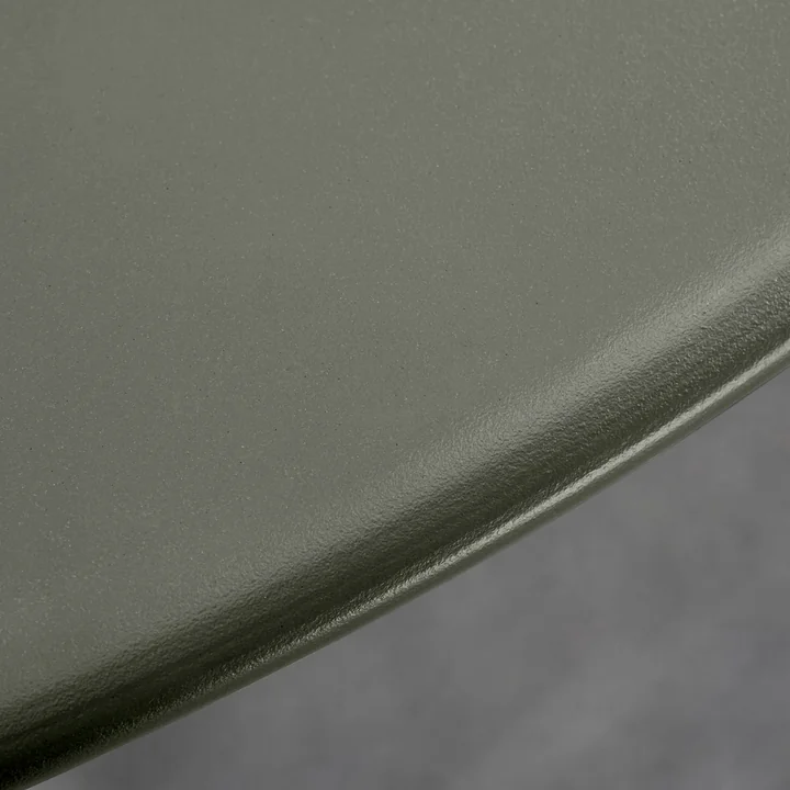 Helo Bistro table Outdoor from House Doctor in color green