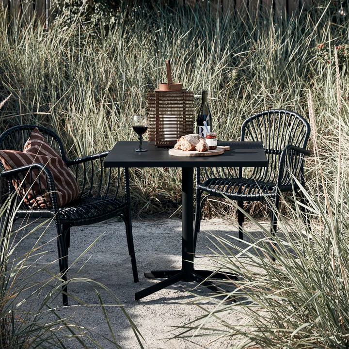Helo Bistro table Outdoor from House Doctor in color black