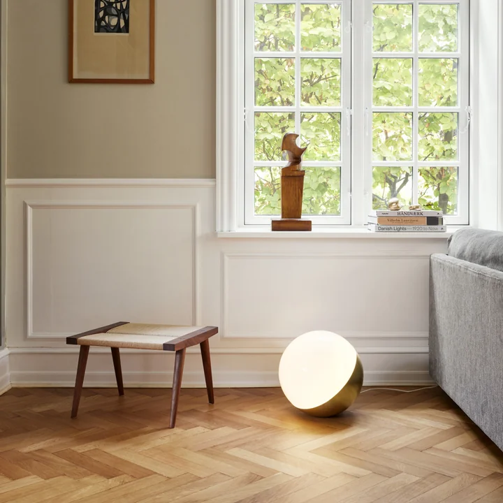 VL Studio Table lamp from Louis Poulsen