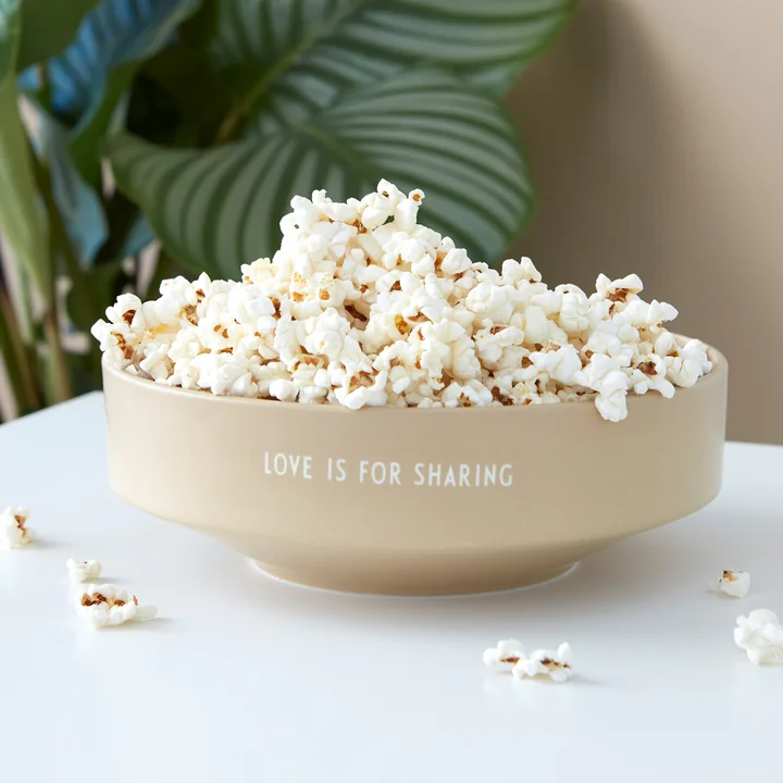 Favourite Bowl large, Ø 22 x H 7.5 cm in beige by Design Letters