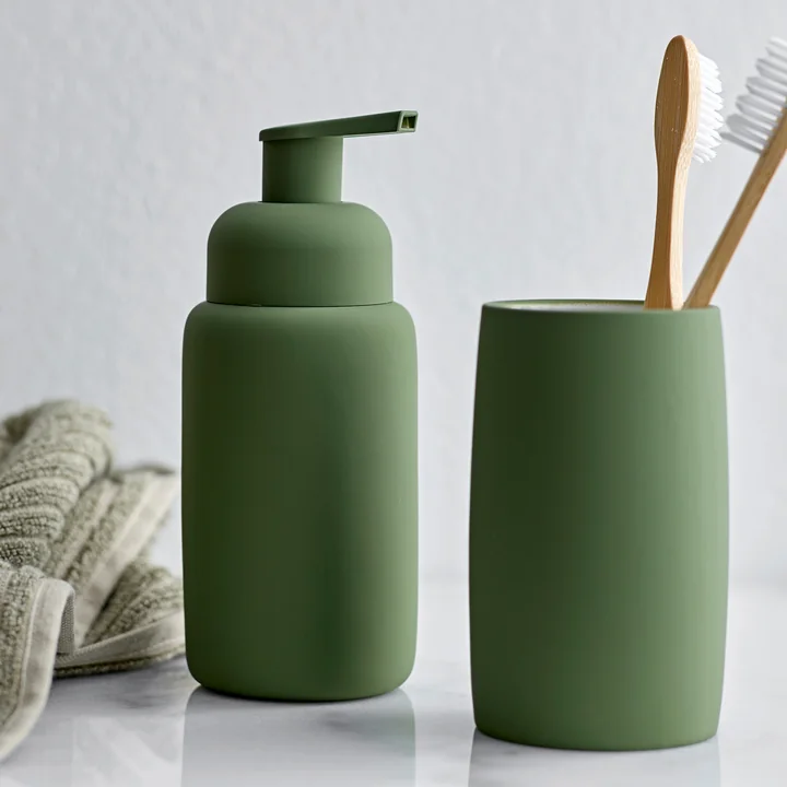 Mono Soap dispenser and toothbrush mug, olive green from Södahl