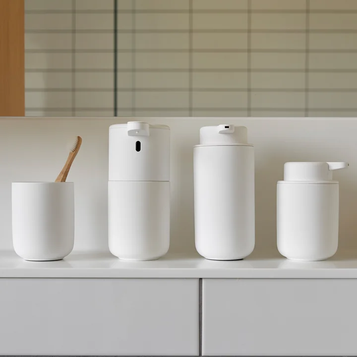 Ume Soap dispenser with sensor from Zone Denmark