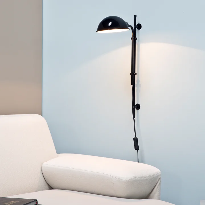 Funiculí Wall lamp, black from marset