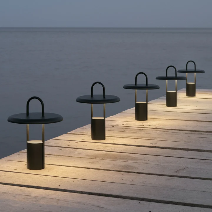 Pier Battery LED light in black from Stelton
