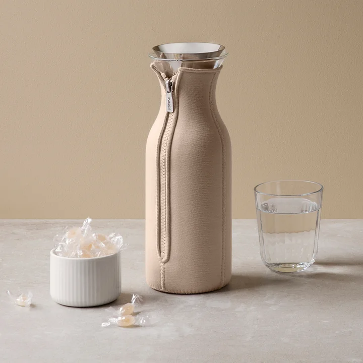 Refrigerator carafe Woven 1. 0 l from Eva Solo in color soft beige