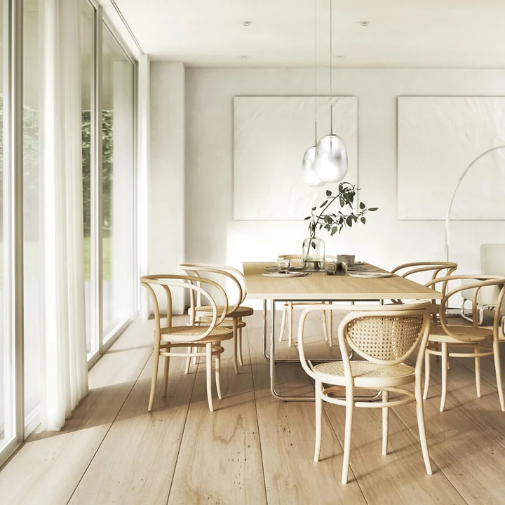 209 bentwood chair with armrests from Thonet