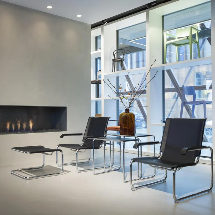 B 9 Side table from Thonet