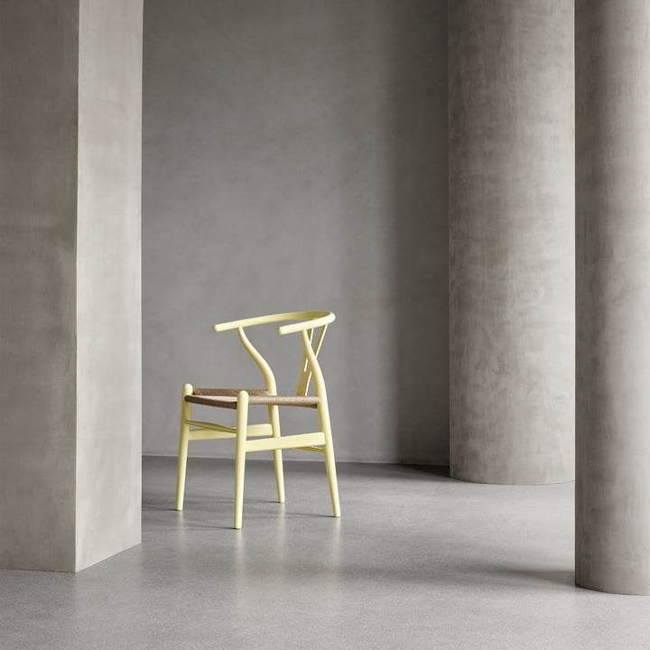 CH24 Wishbone Chair from Carl Hansen