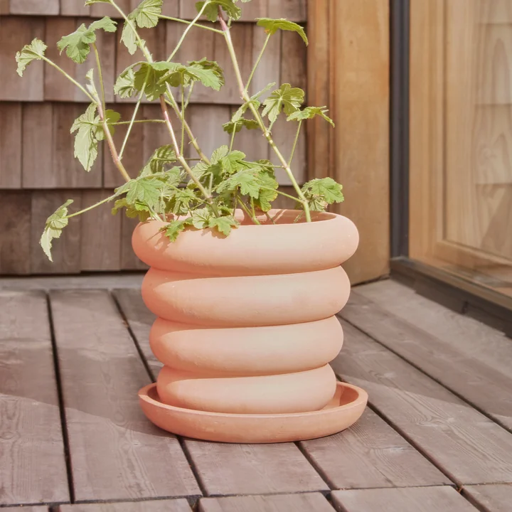 Awa Outdoor Plant pot from OYOY