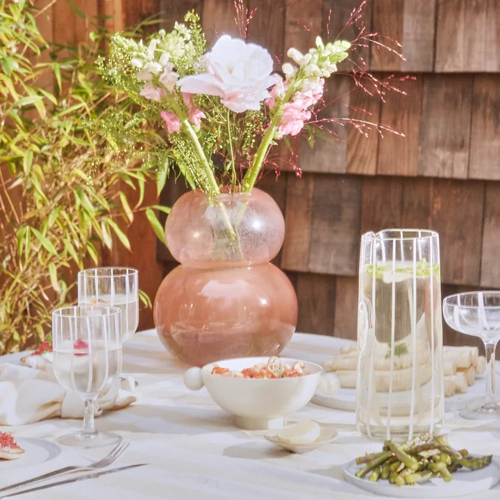 The organic Lasi vase from OYOY