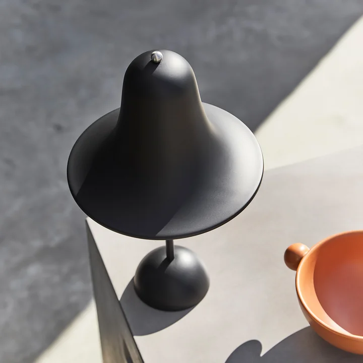 Pantop Portable LED battery light from Verpan