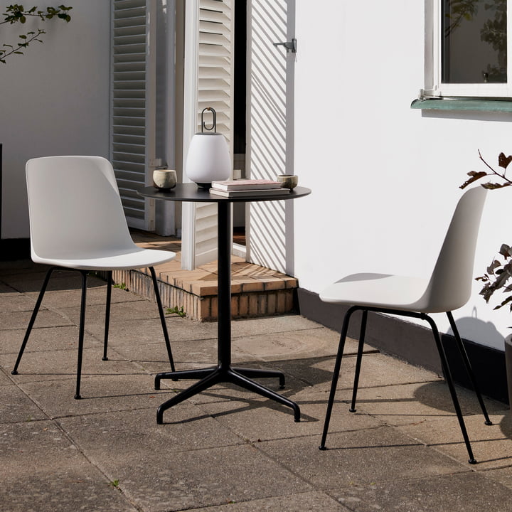 Rely HW70 Outdoor Chair, black / white from & Tradition