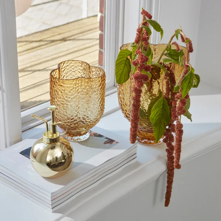 The Arura Trio vase from AYTM