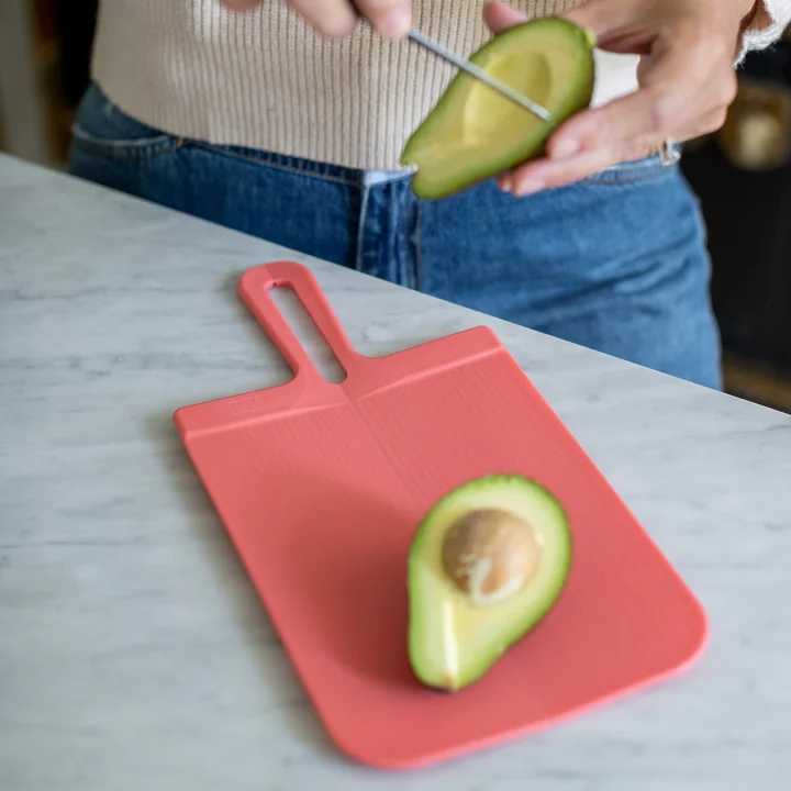 Snap Cutting board S, nature coral from Koziol