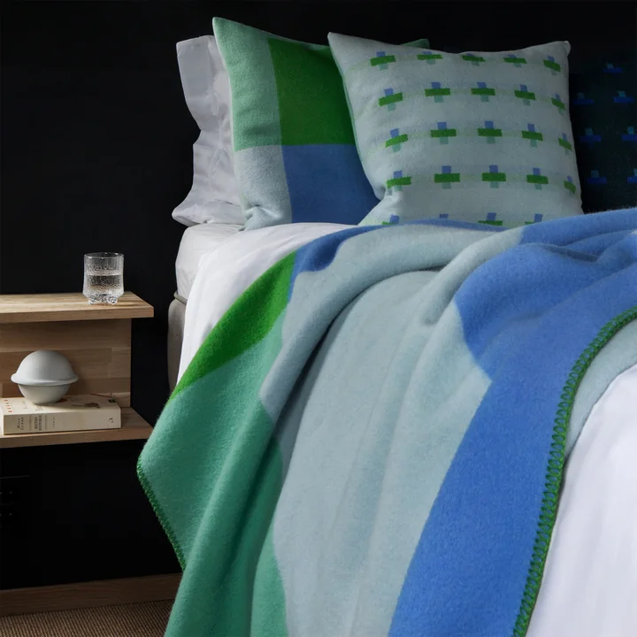 Syndin Wool blanket, 135 x 200 cm, blue " glacier " from Røros Tweed