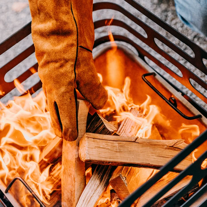 Cube Fire basket in the color black from höfats
