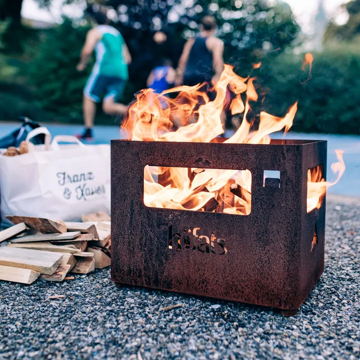 Beer Box Fire basket from höfats in the color rusty
