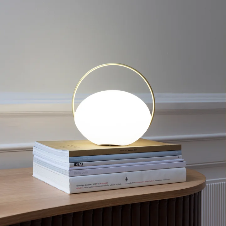 Orbit LED battery table lamp from Umage