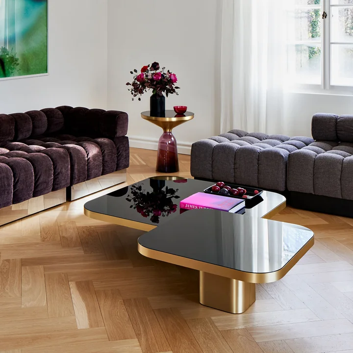 Bow coffee table from ClassiCon