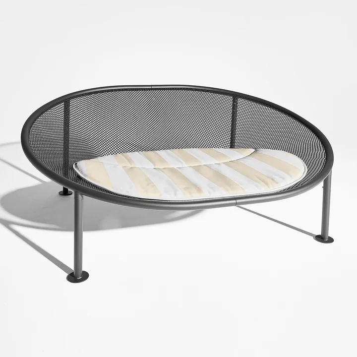 Netorious Seat cushion from Fatboy in the stripe sandy beige version