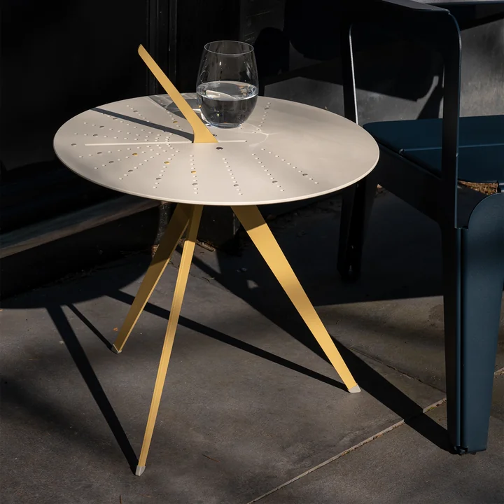 Sundial Side table from Weltevree in the color sand yellow