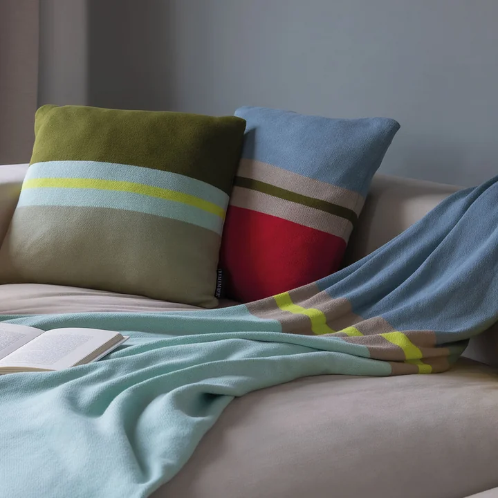 Knitted cotton pillow from Remember