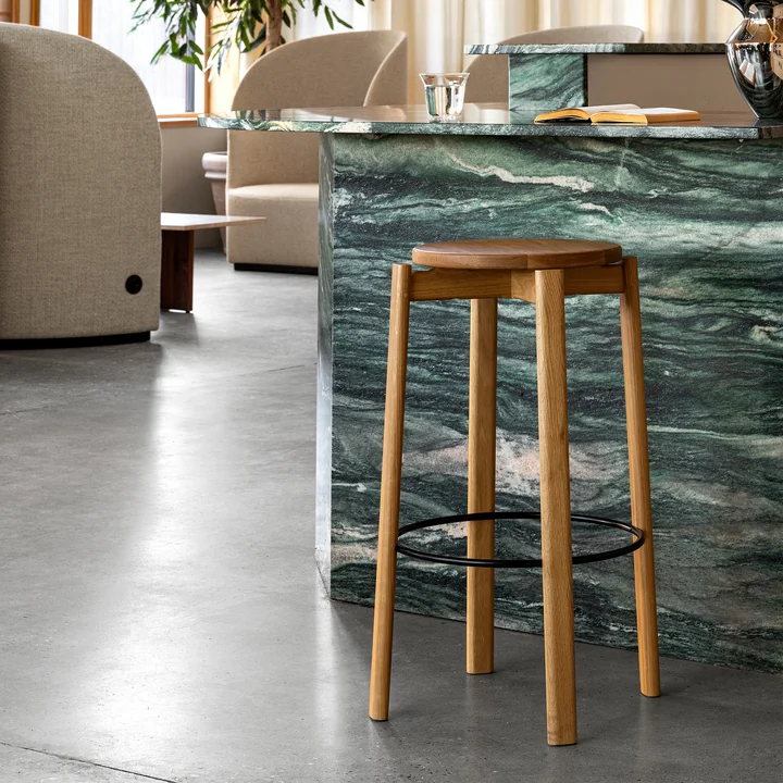 Passage Bar stool from Audo in the natural oak version