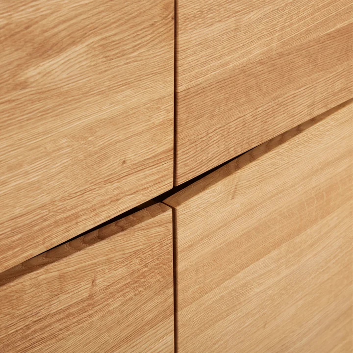 The Wing sideboard/commode from Muubs