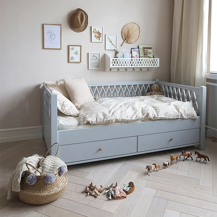 Harlequin Junior Daybed from Cam Cam Copenhagen in the color light gray