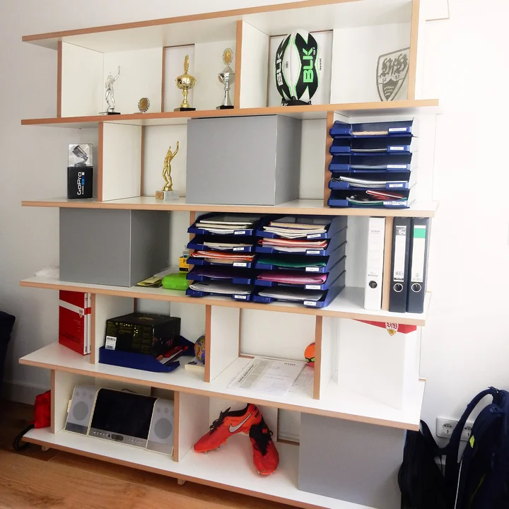 The stell shelving system from Tojo