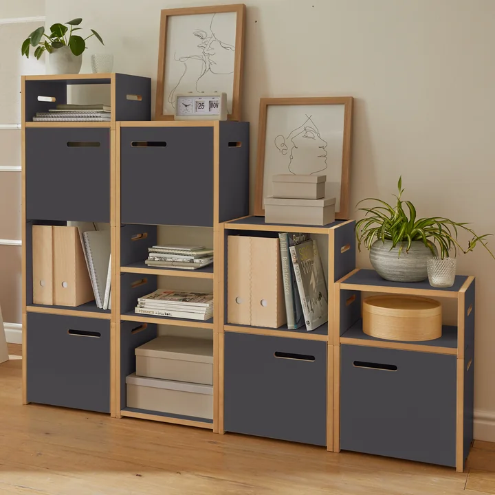 halbstark Shelving system from Tojo