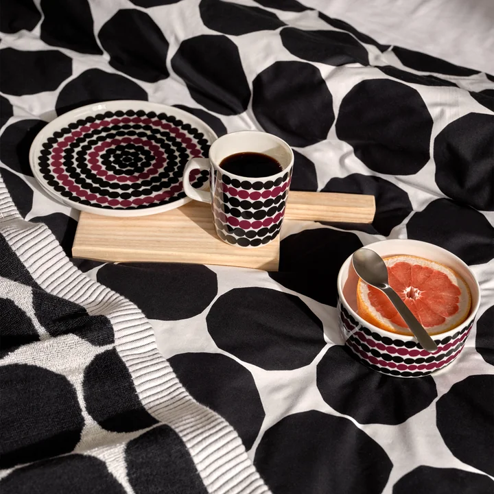 Oiva Siirtolapuutarha , white / black / wine red from Marimekko