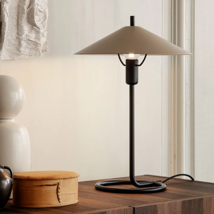 Filo Table lamp, black / cashmere by Ferm Living