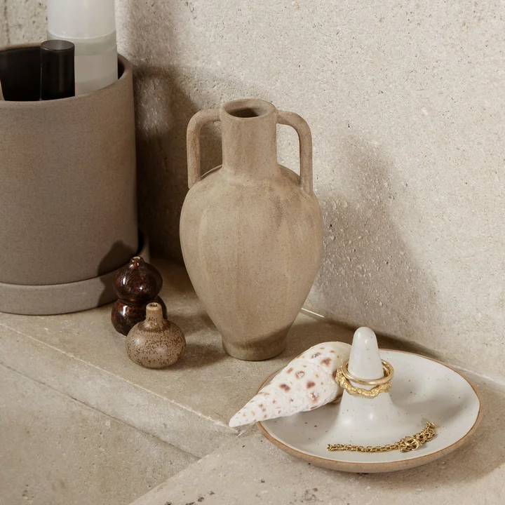 Komo mini vases from Ferm Living in the multicolored version