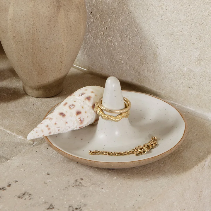 Ring jewelry storage, Ø 9.5 cm, off-white by Ferm Living