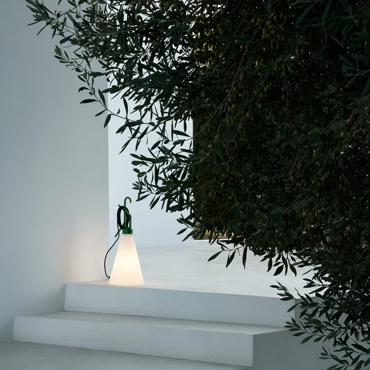 May Day Outdoor multi-purpose light from Flos