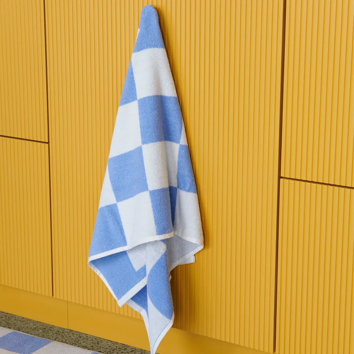 Check Bath towel, 70 x 136 cm from HAY