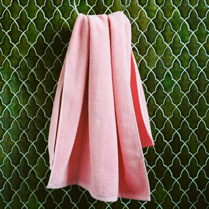 Mono Towel, 50 x 100 cm, pink from HAY