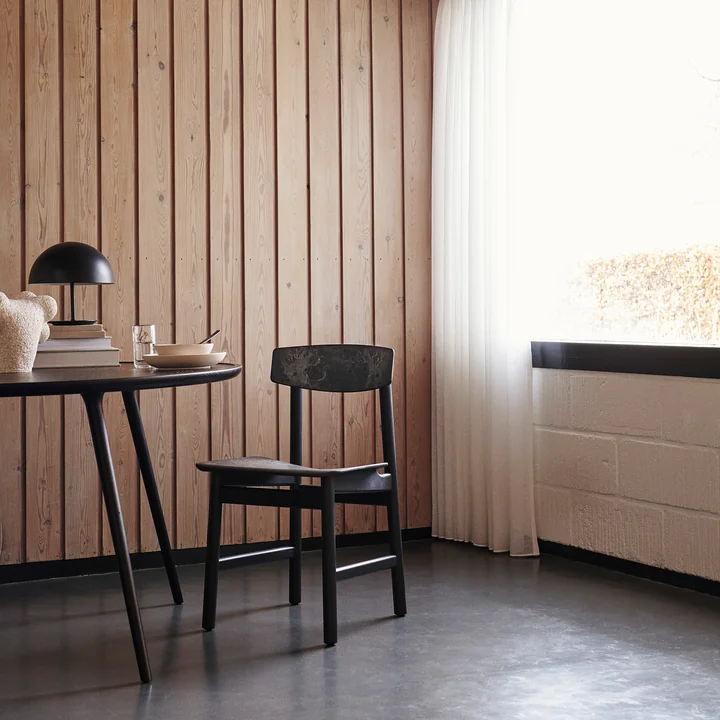 The BM3162 chair from Mater