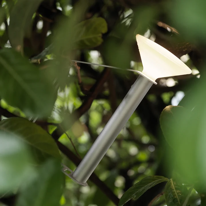 Piton LED battery lamp from Muuto