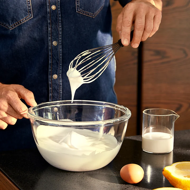 RÅ Kitchen gadgets, whisk, thermo ash/ gun metallic from Rosendahl