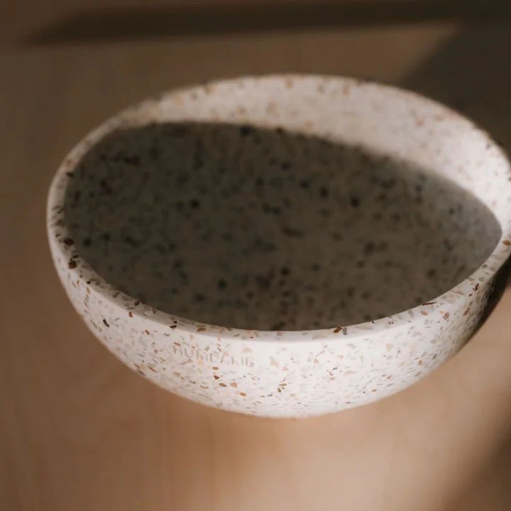 Genova Terrazzo bowl from Humdakin in the finish red / beige