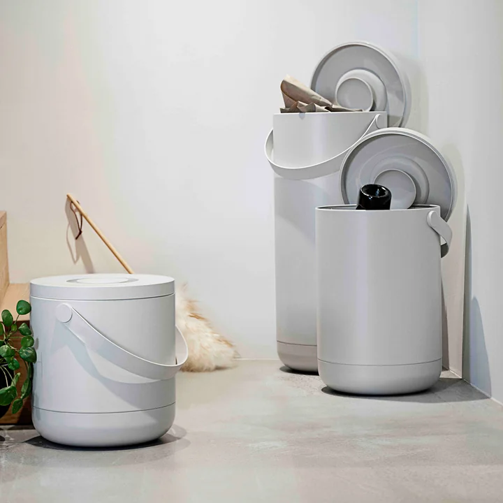 Circular Trash can, warm grey from Zone Denmark
