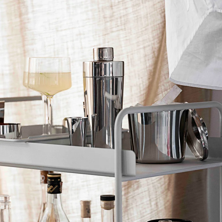 Rocks cocktail shaker, 700 ml., stainless steel from Zone Denmark