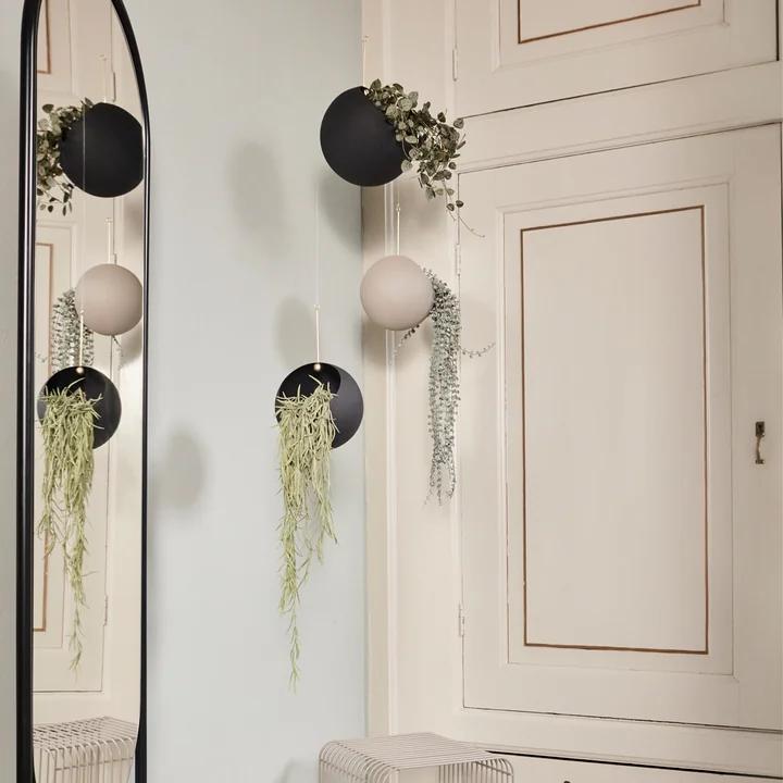 Globe Hanging flower pot from AYTM