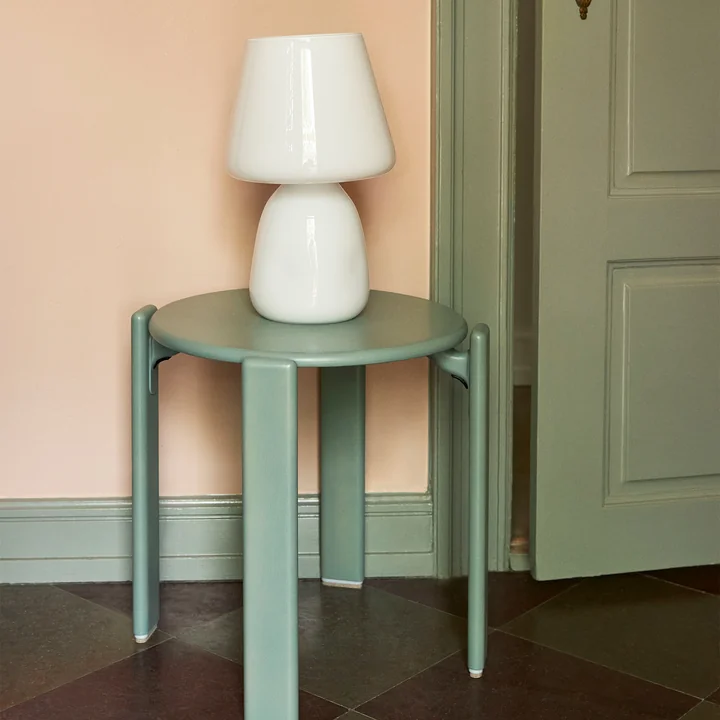 Apollo table lamp, white by HAY